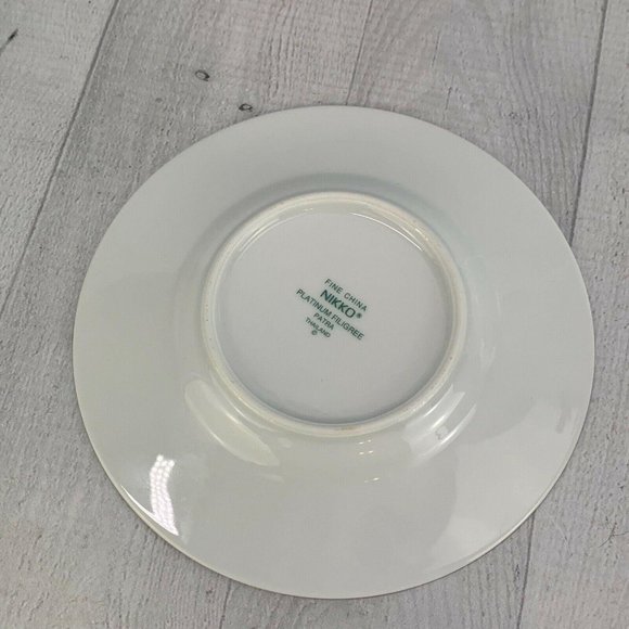 Nikko PLATINUM FILIGREE White Cup Saucer Set - Picture 7 of 9
